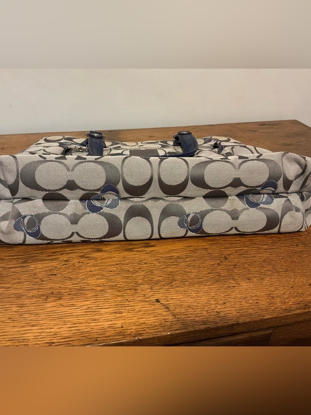 Coach Signature Poppy Shoulder Bag in Gray and Navy - Picture 9 of 13